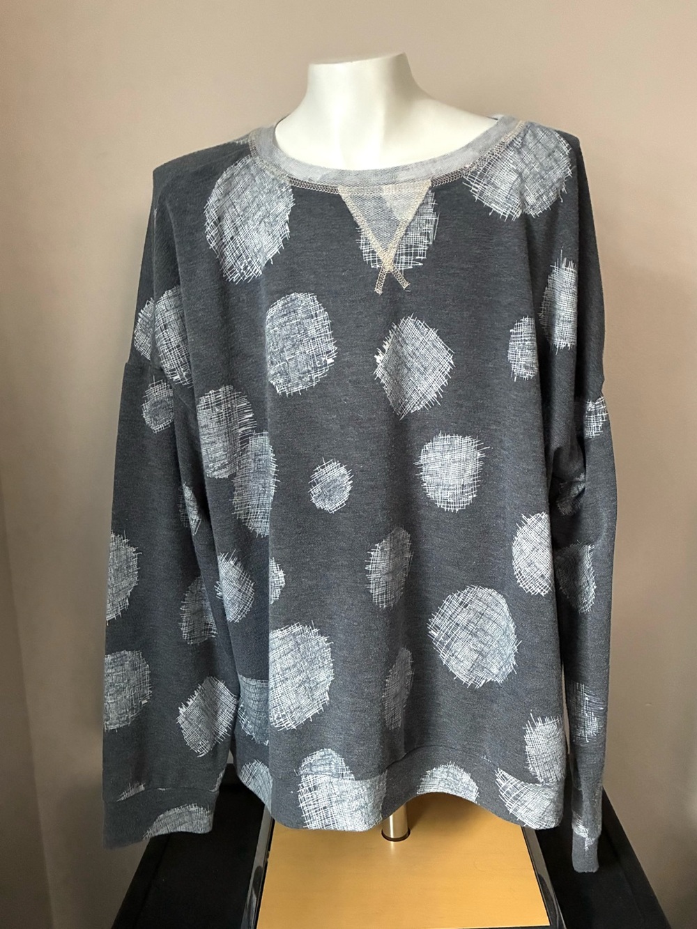 white birch Gray Crewneck Sweater with White Scribble Dot Print